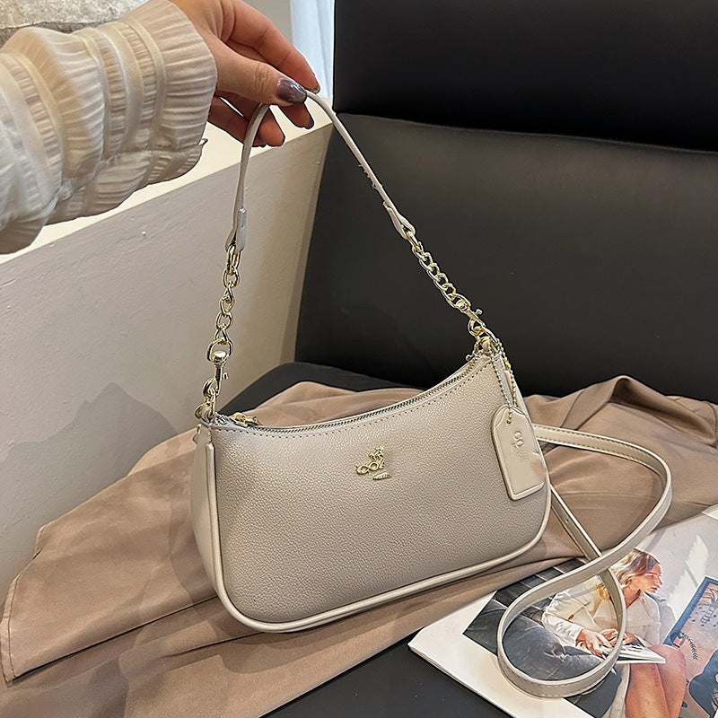 CH Teri Viral Shoulder Bag (With logo)