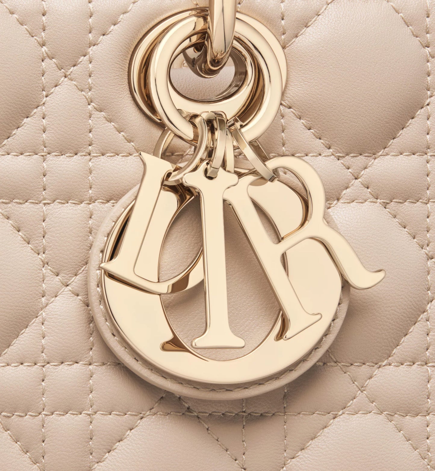 DR D Joy Medium Bag With 2 Chains