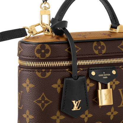 Vanity Chain Pouch with Box