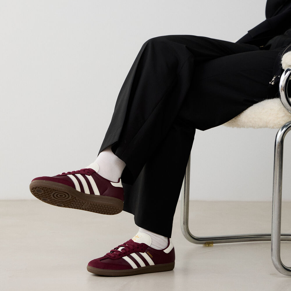 Samb-a Burgundy Viral Shoes